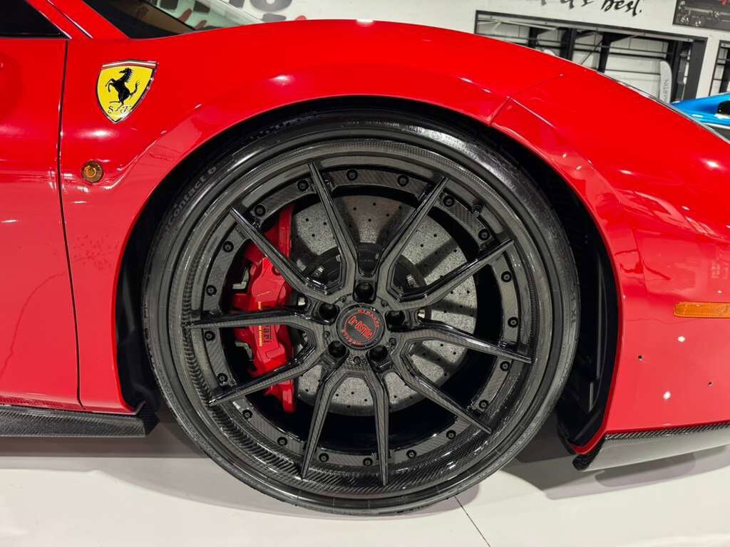 2017 Ferrari 488 GTB carbon body kit, Rosso Corsa paint, Cuoio interior, full electric seats, carbon galore & MUCH MORE!! Fort Lauderdale FL