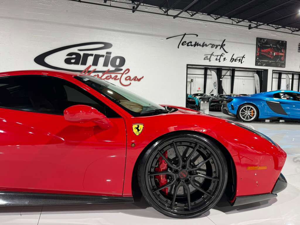 2017 Ferrari 488 GTB carbon body kit, Rosso Corsa paint, Cuoio interior, full electric seats, carbon galore & MUCH MORE!! Fort Lauderdale FL
