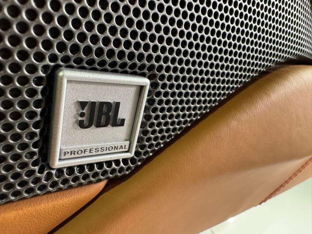 2017 Ferrari 488 GTB carbon body kit, Rosso Corsa paint, Cuoio interior, full electric seats, carbon galore & MUCH MORE!! Fort Lauderdale FL