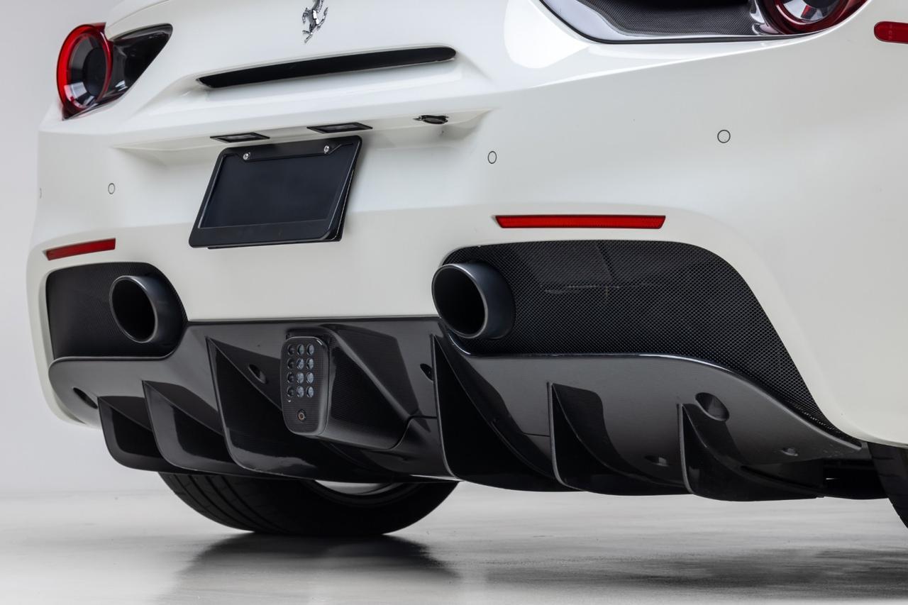 2017 Ferrari 488 GTB Base - Photo 18
