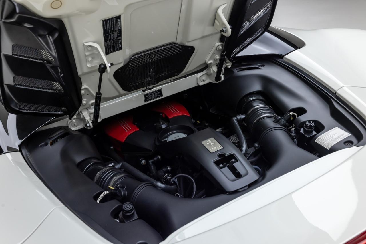 2017 Ferrari 488 GTB Base - Photo 61