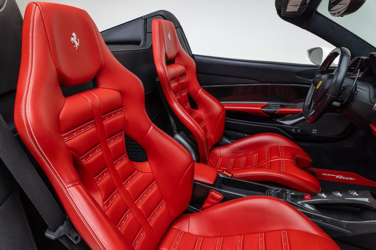 2017 Ferrari 488 GTB Base - Photo 40