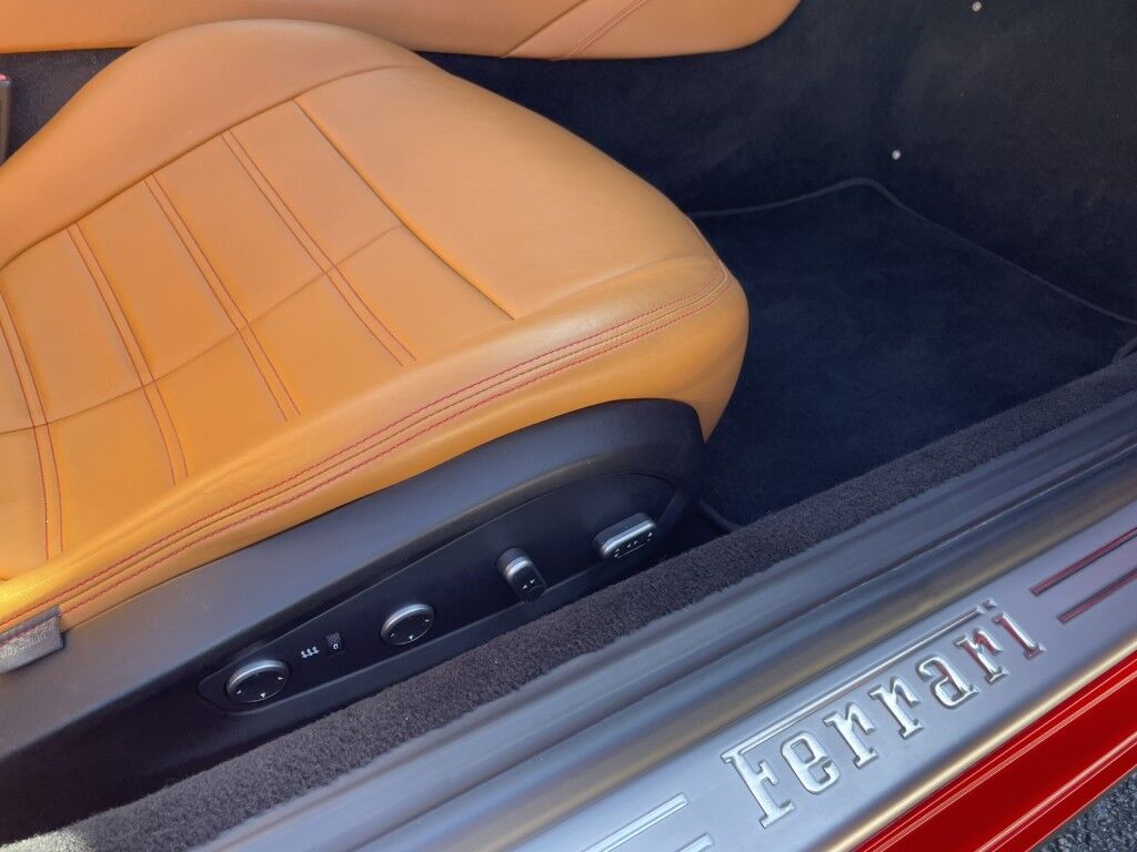 2017 Ferrari CALIFORNIA T BEAUTIFUL CAR~WELL MAINTAINED~CLEAN CARFAX~SERVICE RECORDS~ONLIN Sarasota FL