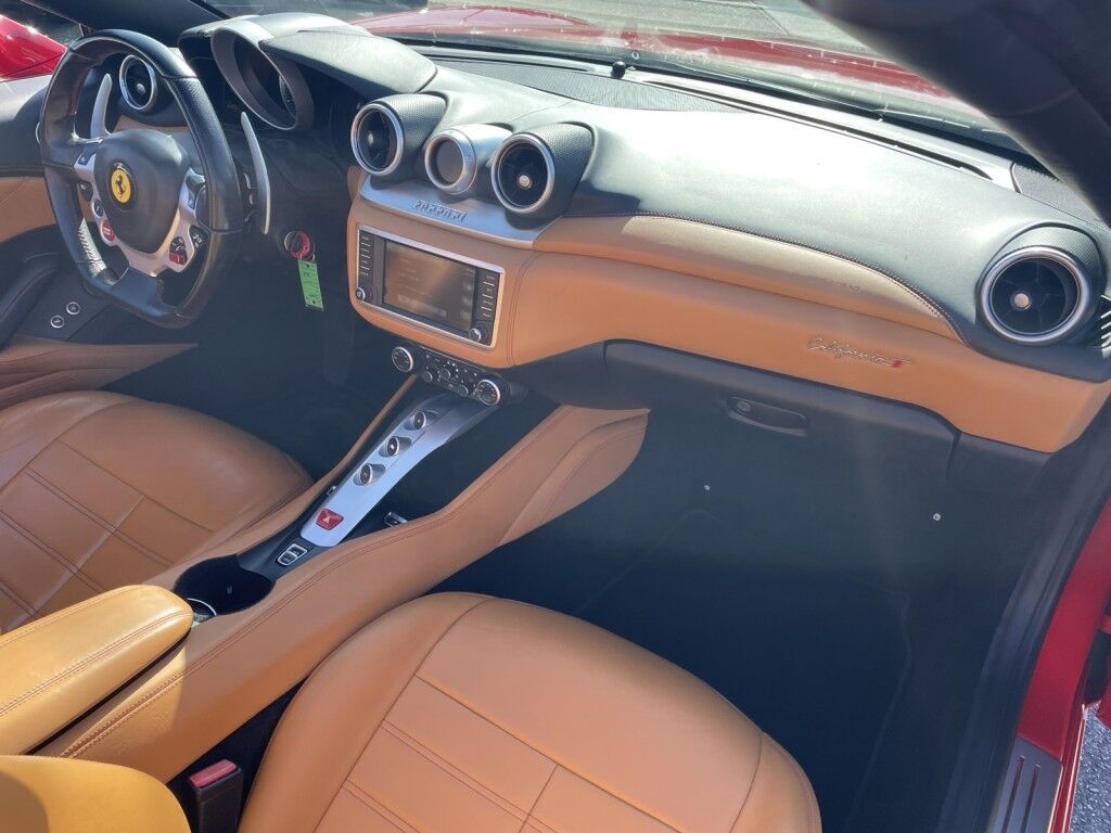 2017 Ferrari CALIFORNIA T BEAUTIFUL CAR~WELL MAINTAINED~CLEAN CARFAX~SERVICE RECORDS~ONLIN Sarasota FL