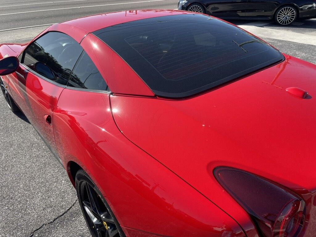 2017 Ferrari CALIFORNIA T BEAUTIFUL CAR~WELL MAINTAINED~CLEAN CARFAX~SERVICE RECORDS~ONLIN Sarasota FL