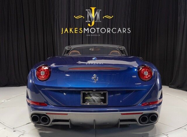 2017 Ferrari California T ($241,996 MSRP) *SPECIAL HANDLING PACKAGE* *1-OWNER* *JUST SERVI San Diego CA