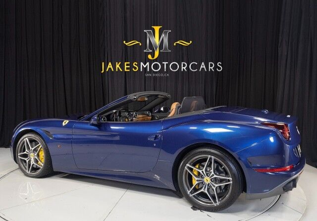 2017 Ferrari California T ($241,996 MSRP) *SPECIAL HANDLING PACKAGE* *1-OWNER* *JUST SERVI San Diego CA