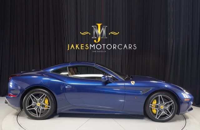 2017 Ferrari California T ($241,996 MSRP) *SPECIAL HANDLING PACKAGE* *1-OWNER* *JUST SERVI San Diego CA
