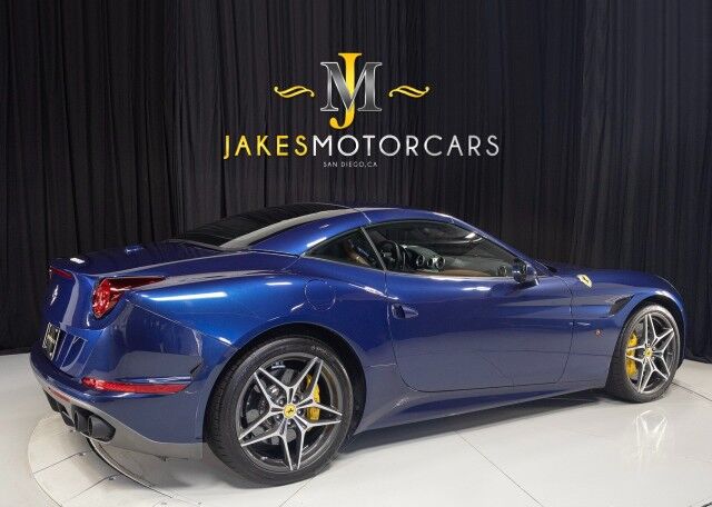 2017 Ferrari California T ($241,996 MSRP) *SPECIAL HANDLING PACKAGE* *1-OWNER* *JUST SERVI San Diego CA