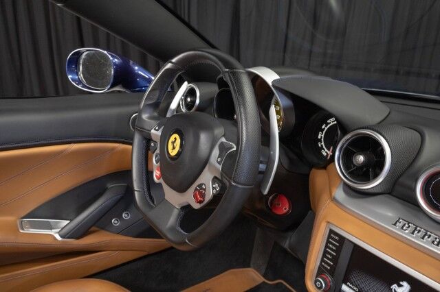2017 Ferrari California T ($241,996 MSRP) *SPECIAL HANDLING PACKAGE* *1-OWNER* *JUST SERVI San Diego CA