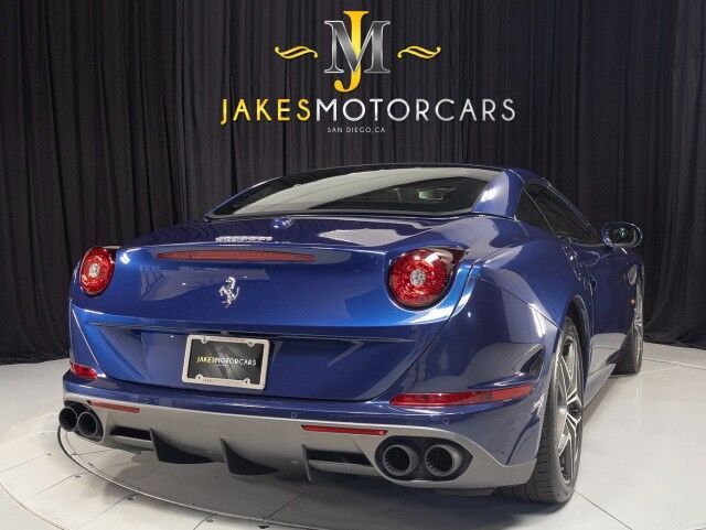 2017 Ferrari California T ($241,996 MSRP) *SPECIAL HANDLING PACKAGE* *1-OWNER* *JUST SERVI San Diego CA