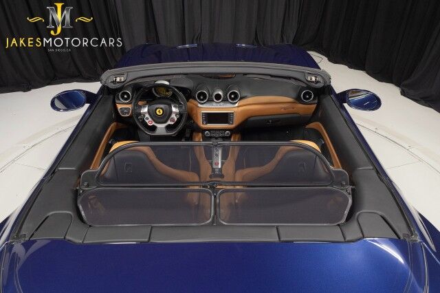 2017 Ferrari California T ($241,996 MSRP) *SPECIAL HANDLING PACKAGE* *1-OWNER* *JUST SERVI San Diego CA