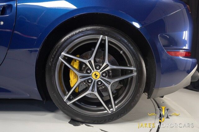 2017 Ferrari California T ($241,996 MSRP) *SPECIAL HANDLING PACKAGE* *1-OWNER* *JUST SERVICED* *TOUR DE FRANCE BLUE* San Diego CA