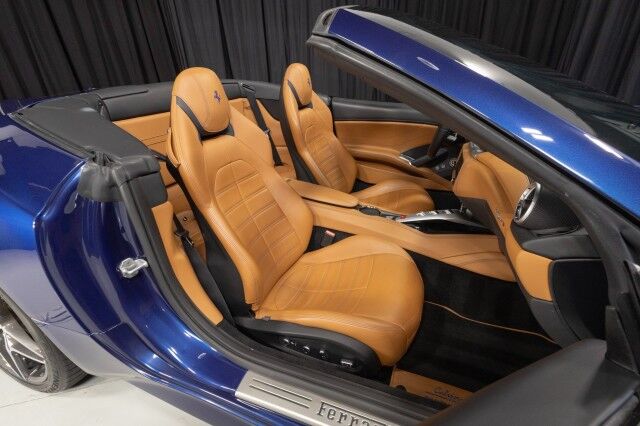2017 Ferrari California T ($241,996 MSRP) *SPECIAL HANDLING PACKAGE* *1-OWNER* *JUST SERVICED* *TOUR DE FRANCE BLUE* San Diego CA