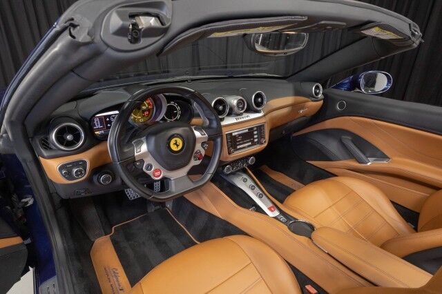 2017 Ferrari California T ($241,996 MSRP) *SPECIAL HANDLING PACKAGE* *1-OWNER* *JUST SERVICED* *TOUR DE FRANCE BLUE* San Diego CA
