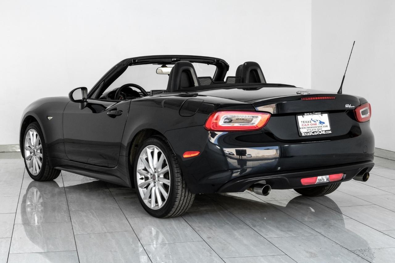 2017 Fiat 124 Spider CLASSICA TECHNOLOGY COLLECTION REAR CAMERA KEYLESS START BLUETOO Carrollton TX