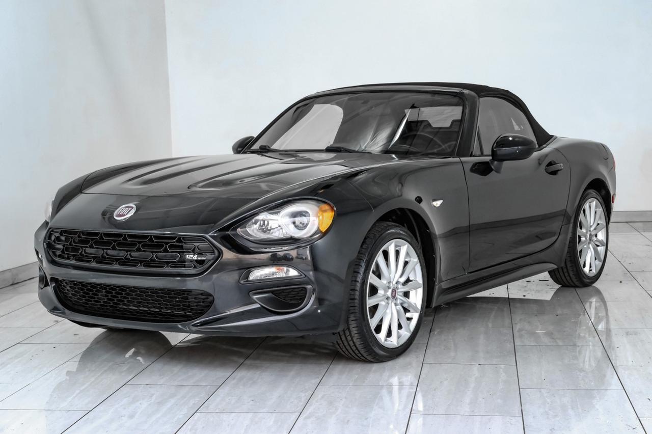 2017 Fiat 124 Spider CLASSICA TECHNOLOGY COLLECTION REAR CAMERA KEYLESS START BLUETOO Carrollton TX