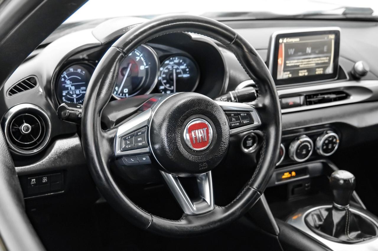 2017 Fiat 124 Spider CLASSICA TECHNOLOGY COLLECTION REAR CAMERA KEYLESS START BLUETOO Carrollton TX