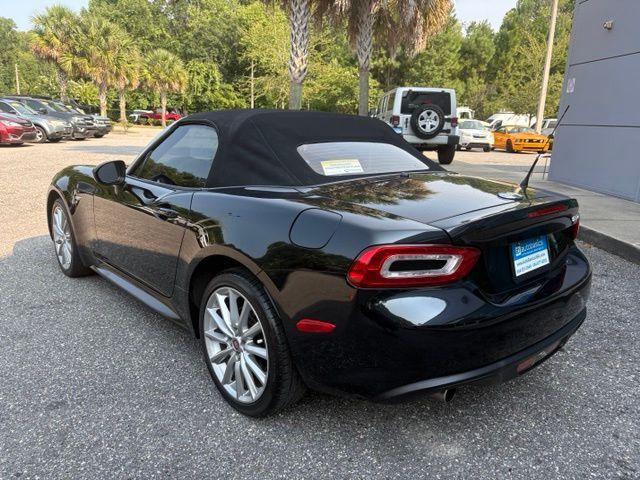 2017 Fiat 124 Spider Lusso
