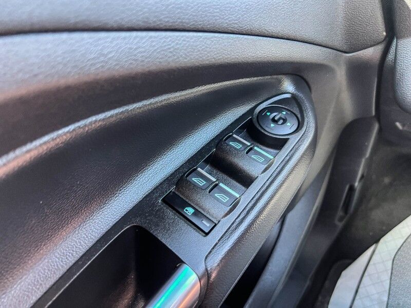 2017 Ford C-Max Hybrid SE Wilmington NC