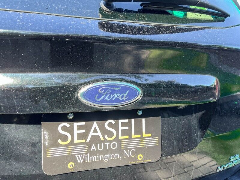 2017 Ford C-Max Hybrid SE Wilmington NC