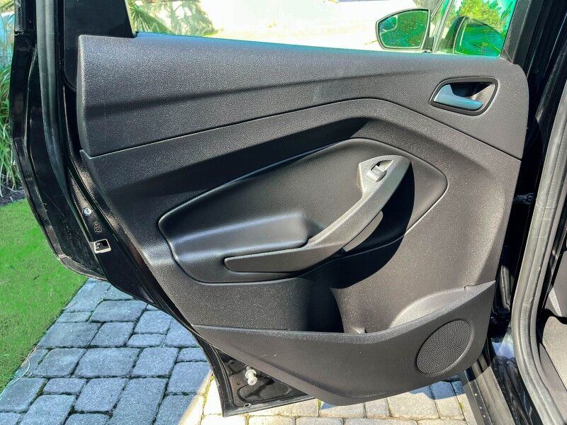 2017 Ford C-Max Hybrid SE Wilmington NC