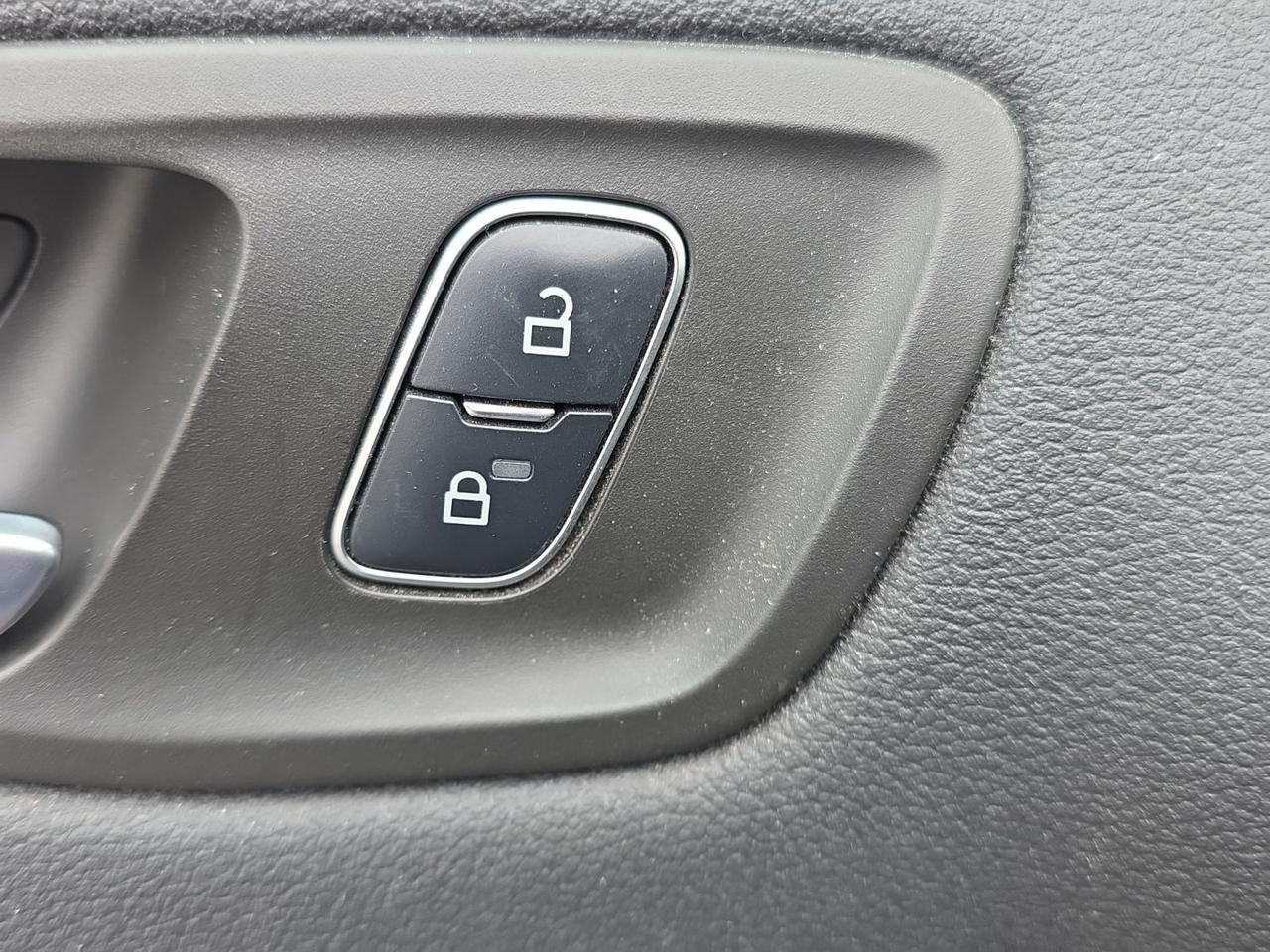 2017 Ford C-Max Hybrid SE Glen Burnie MD