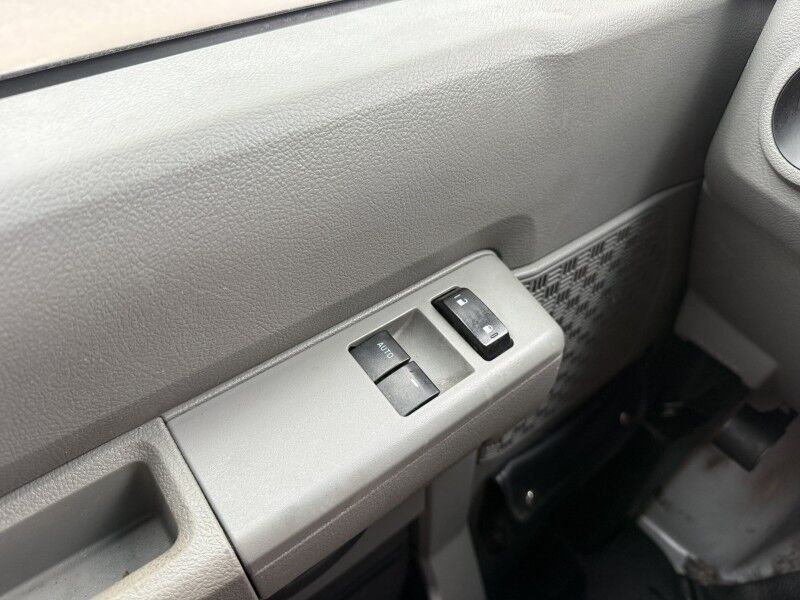2017 Ford E-350 V10 KUV Utility Collinsville OK