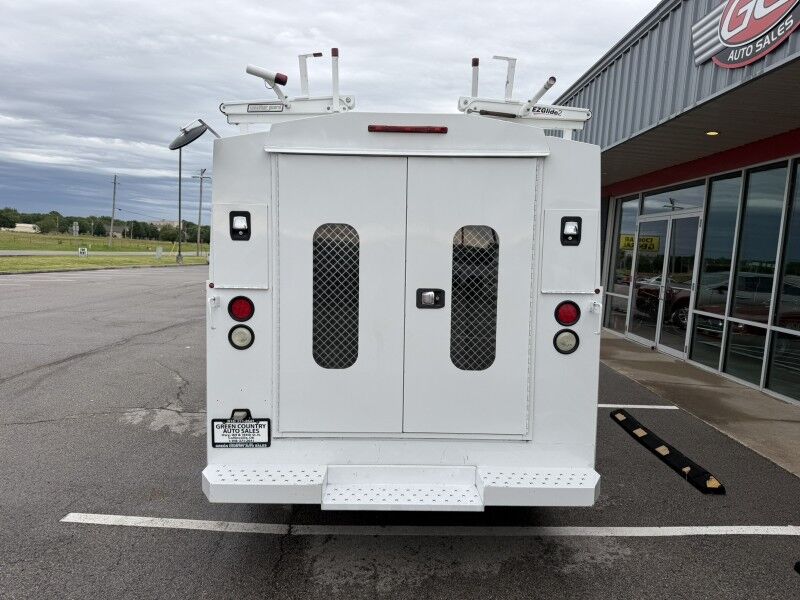2017 Ford E-350 V10 KUV Utility Collinsville OK