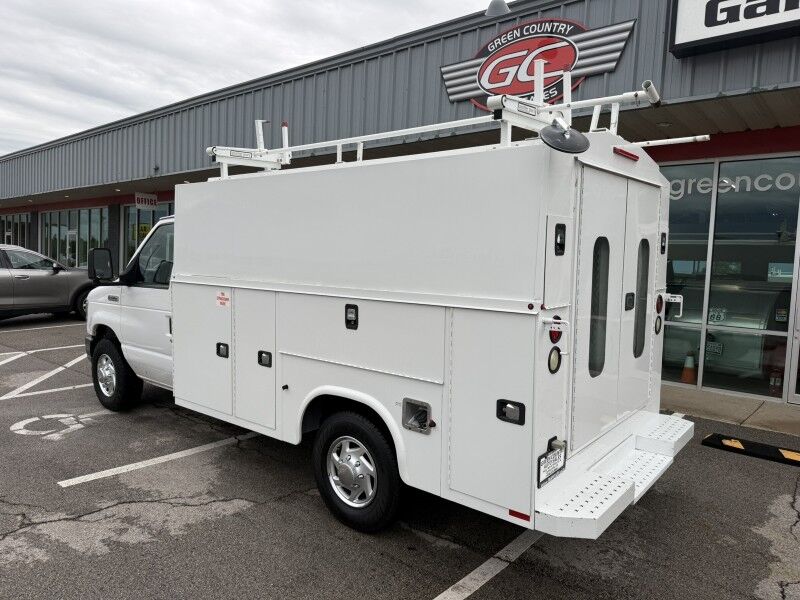 2017 Ford E-350 V10 KUV Utility Collinsville OK