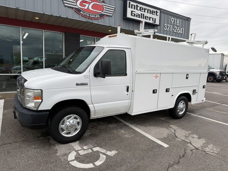2017 Ford E-350 V10 KUV Utility