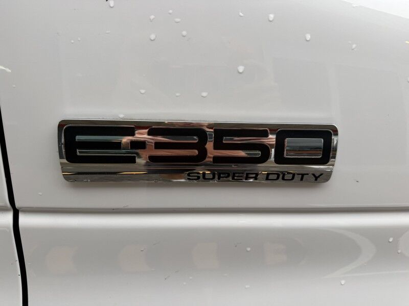 2017 Ford E-350 V10 KUV Utility Collinsville OK