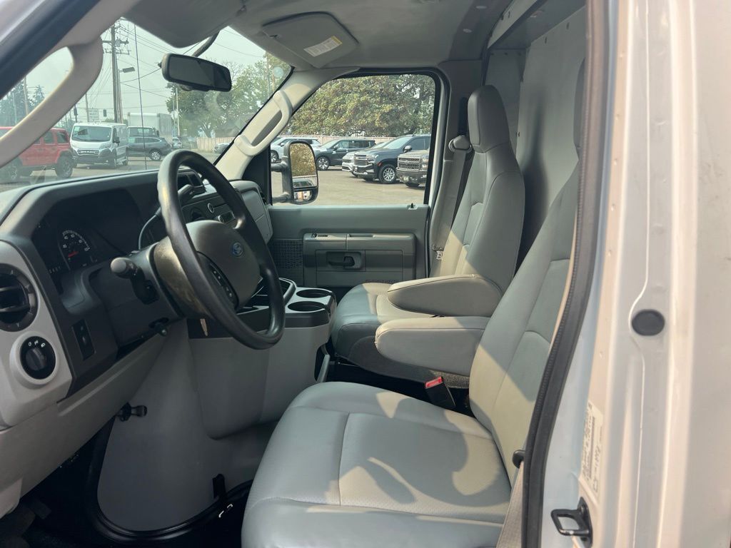 2017 Ford E-350SD Base Milwaukie OR