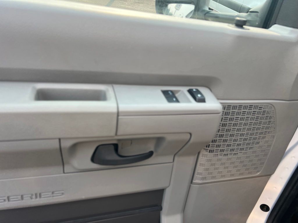 2017 Ford E-350SD Base Milwaukie OR
