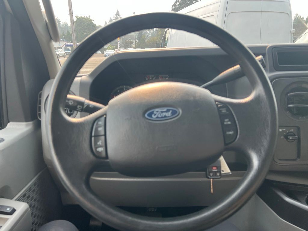 2017 Ford E-350SD Base Milwaukie OR