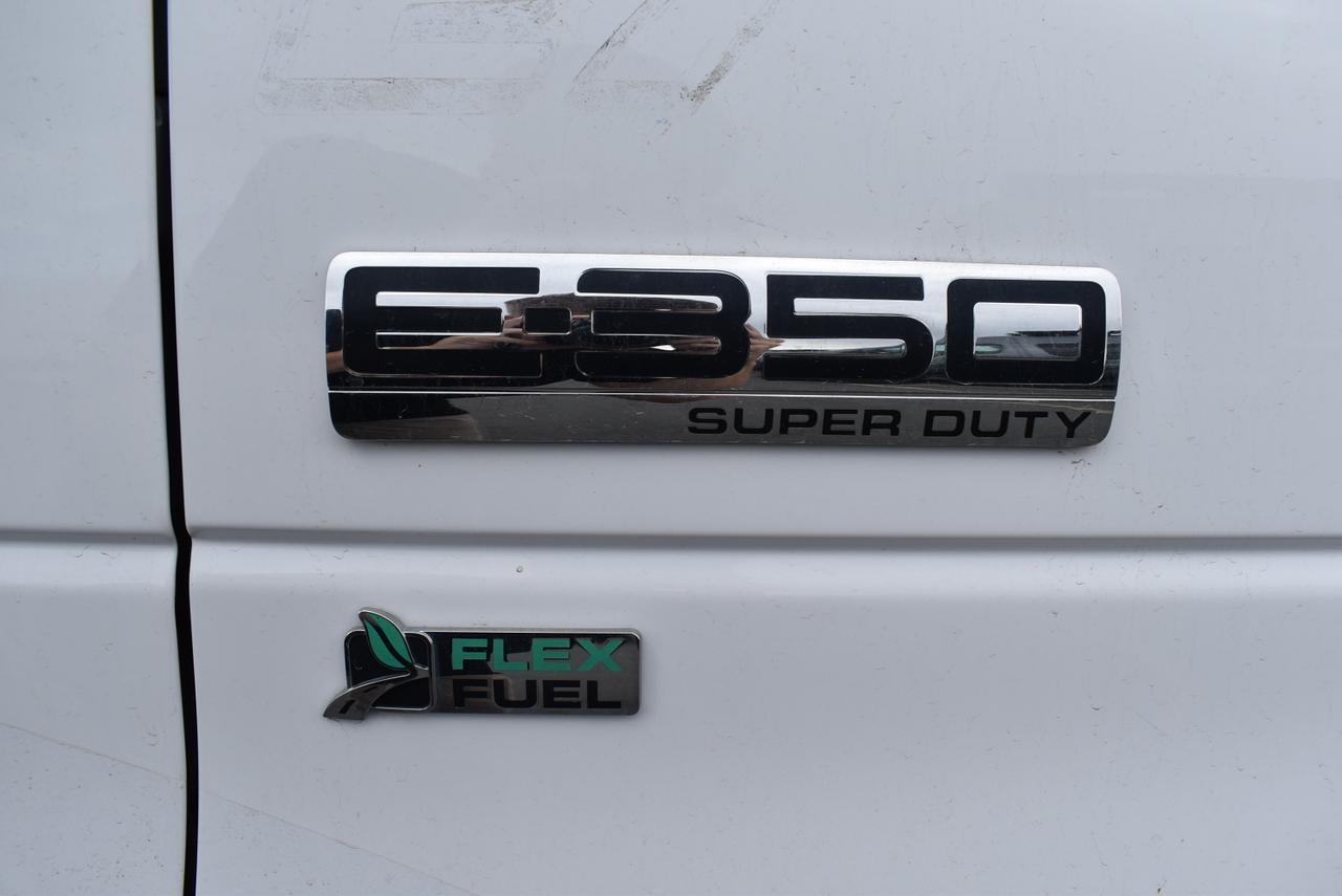 2017 Ford E-350 photo 9