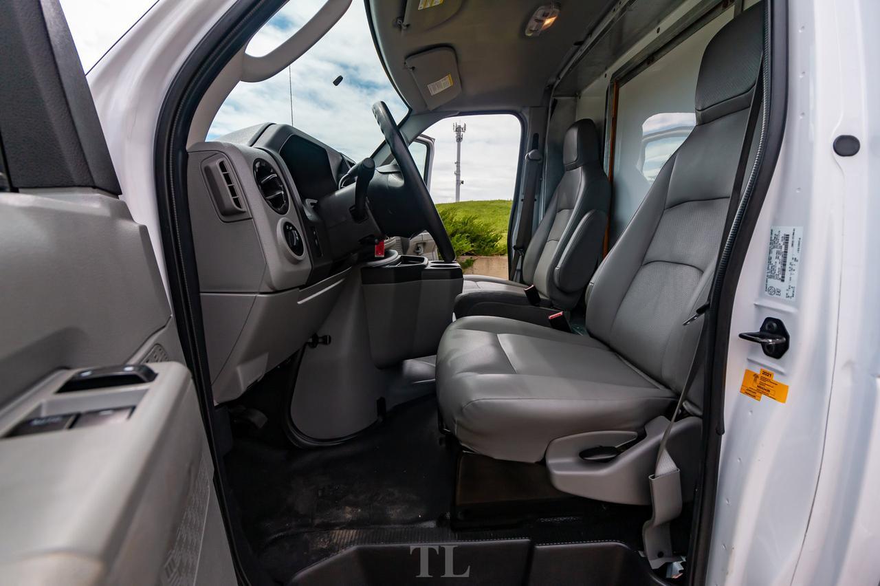 2017 Ford E-450 Cutaway 16 Ft Cube Van Red Deer AB