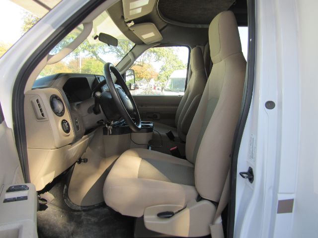 2017 Ford E-450 Cutaway Super Duty Plano TX