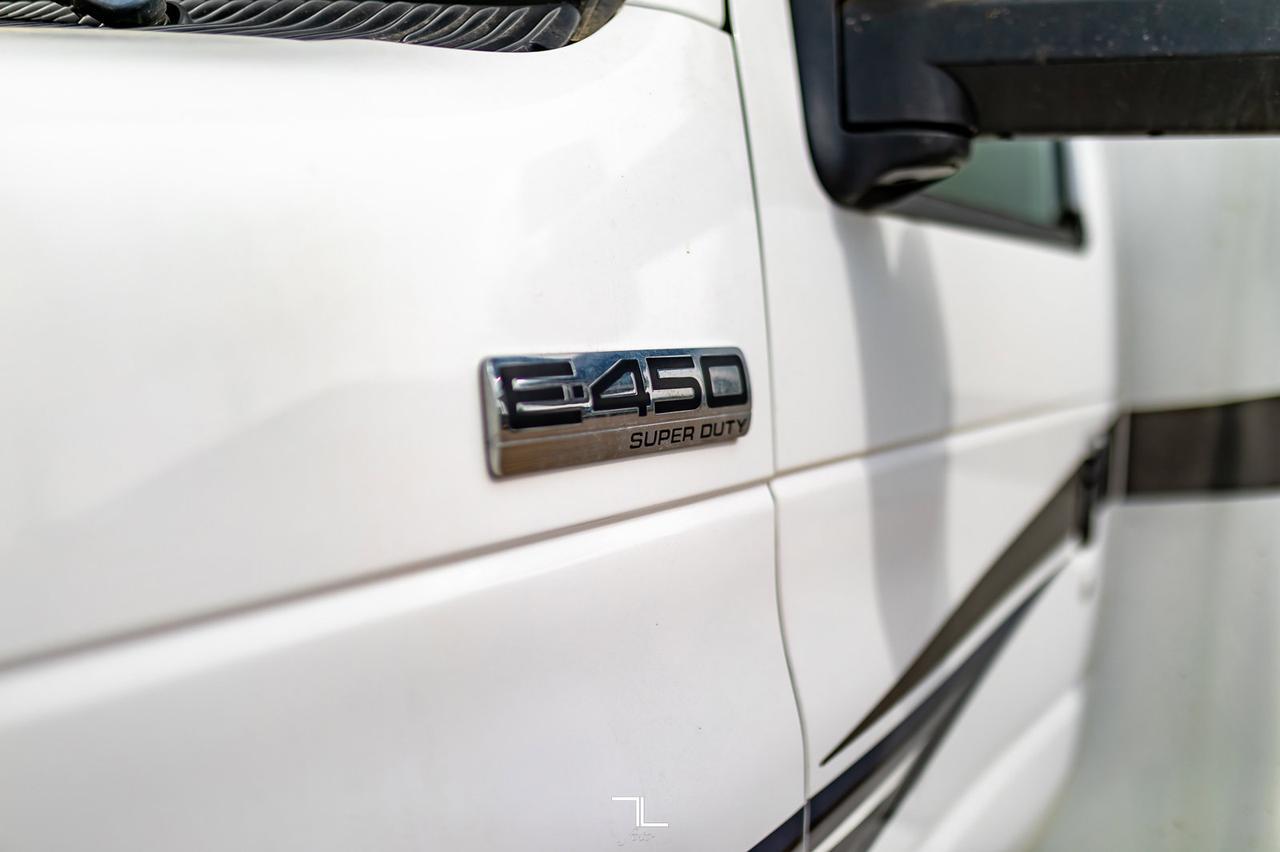 2017 Ford E-450 Jayco Greyhawk Prestige 32 Ft. Red Deer AB