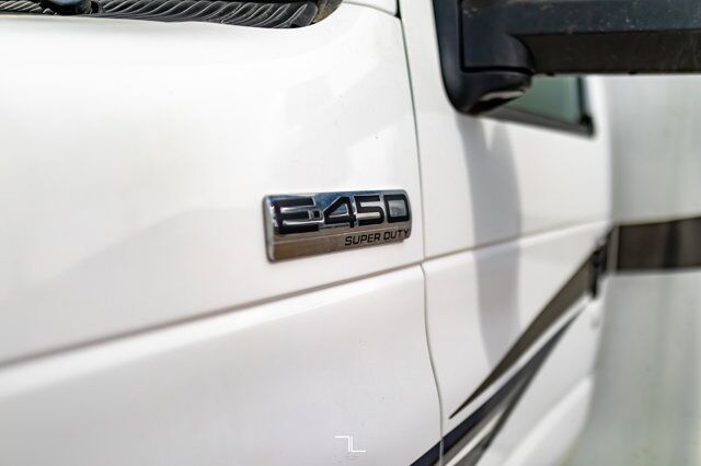 2017 Ford E-450 Jayco Greyhawk Prestige 32 Ft. Red Deer AB