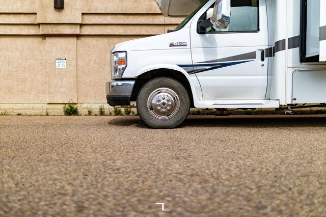 2017 Ford E-450 Jayco Greyhawk Prestige 32 Ft. Red Deer AB