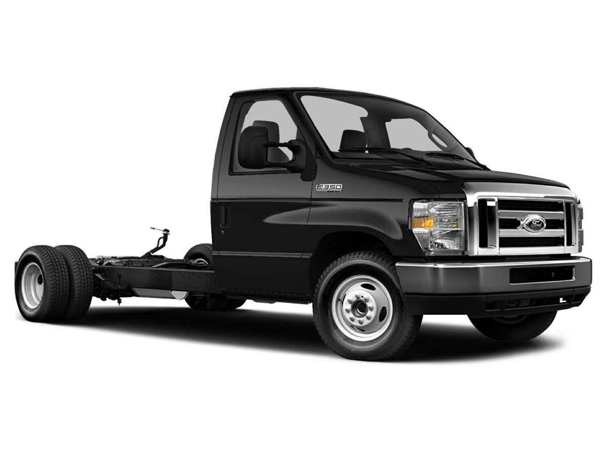 Used 2017 Ford E-450SD Base RWD