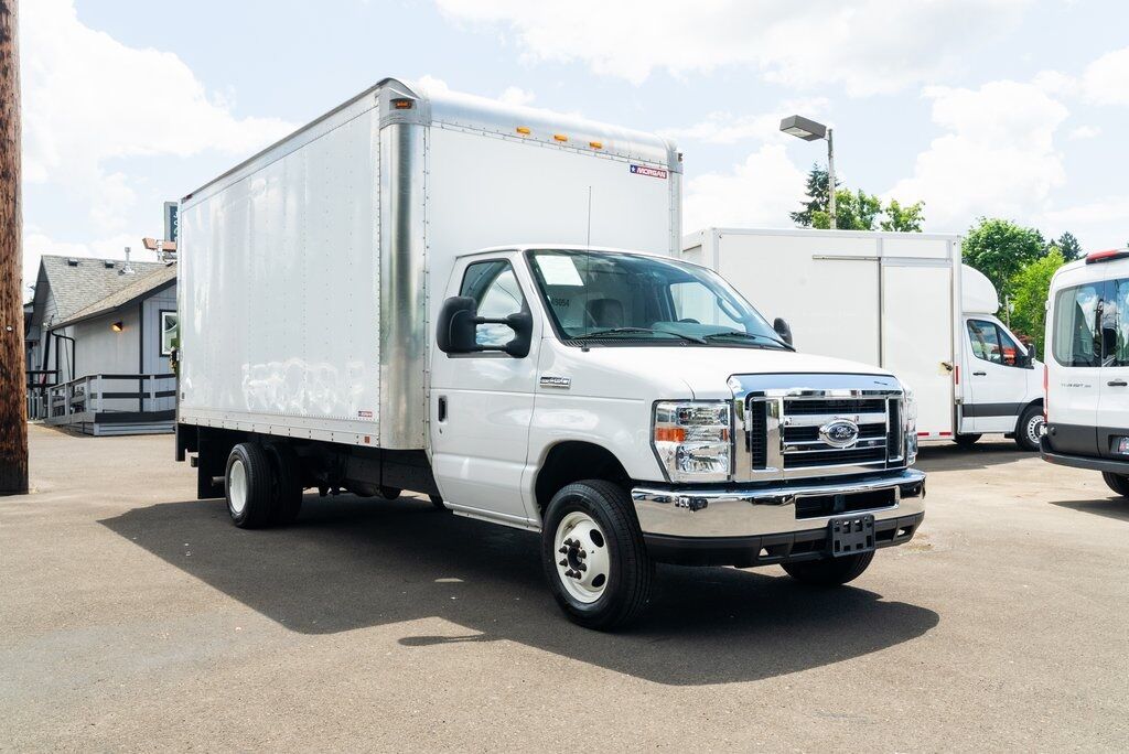2017 Ford E-450SD Base Milwaukie OR