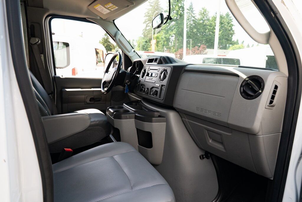 2017 Ford E-450SD Base Milwaukie OR