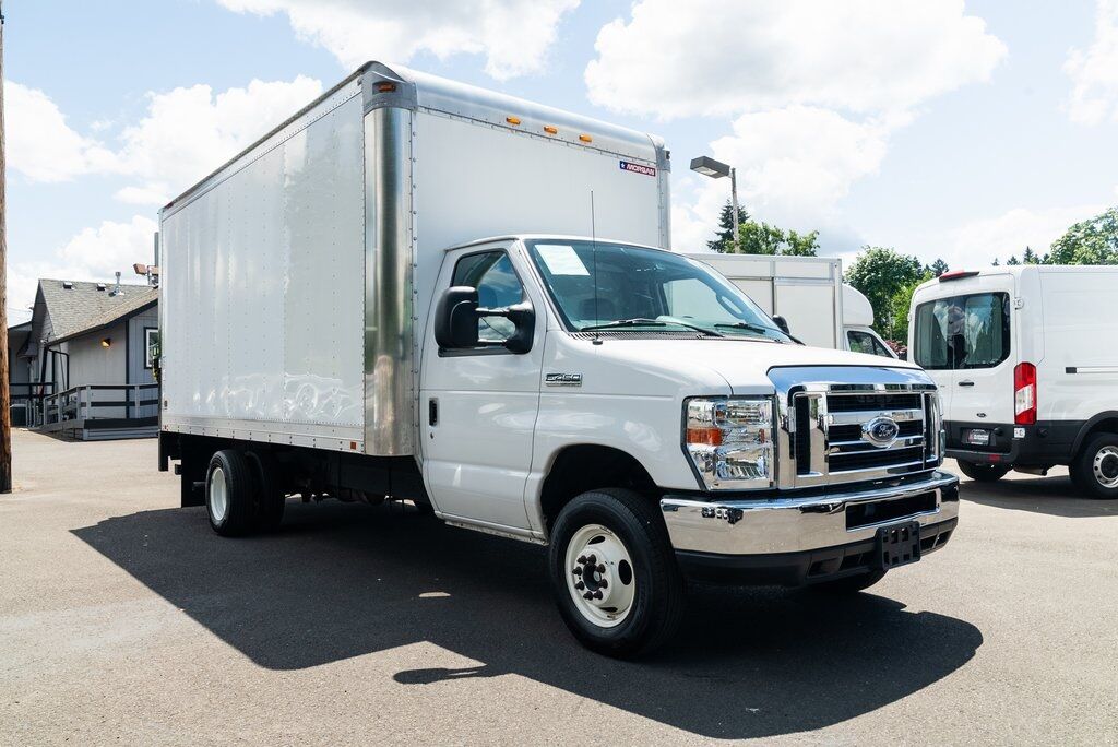 2017 Ford E-450SD Base Milwaukie OR