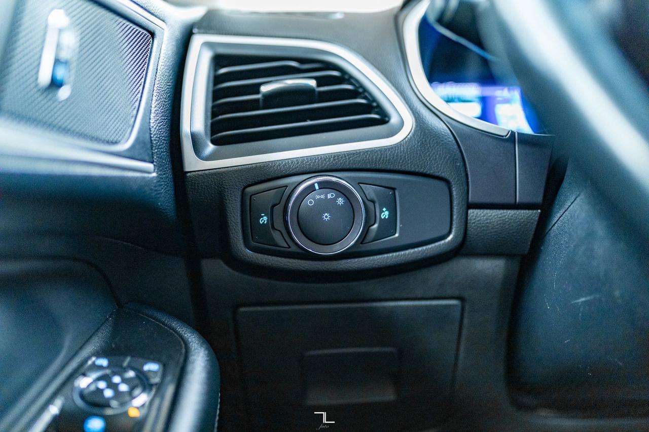 2017 Ford Edge AWD SEL Leather BCam Red Deer AB