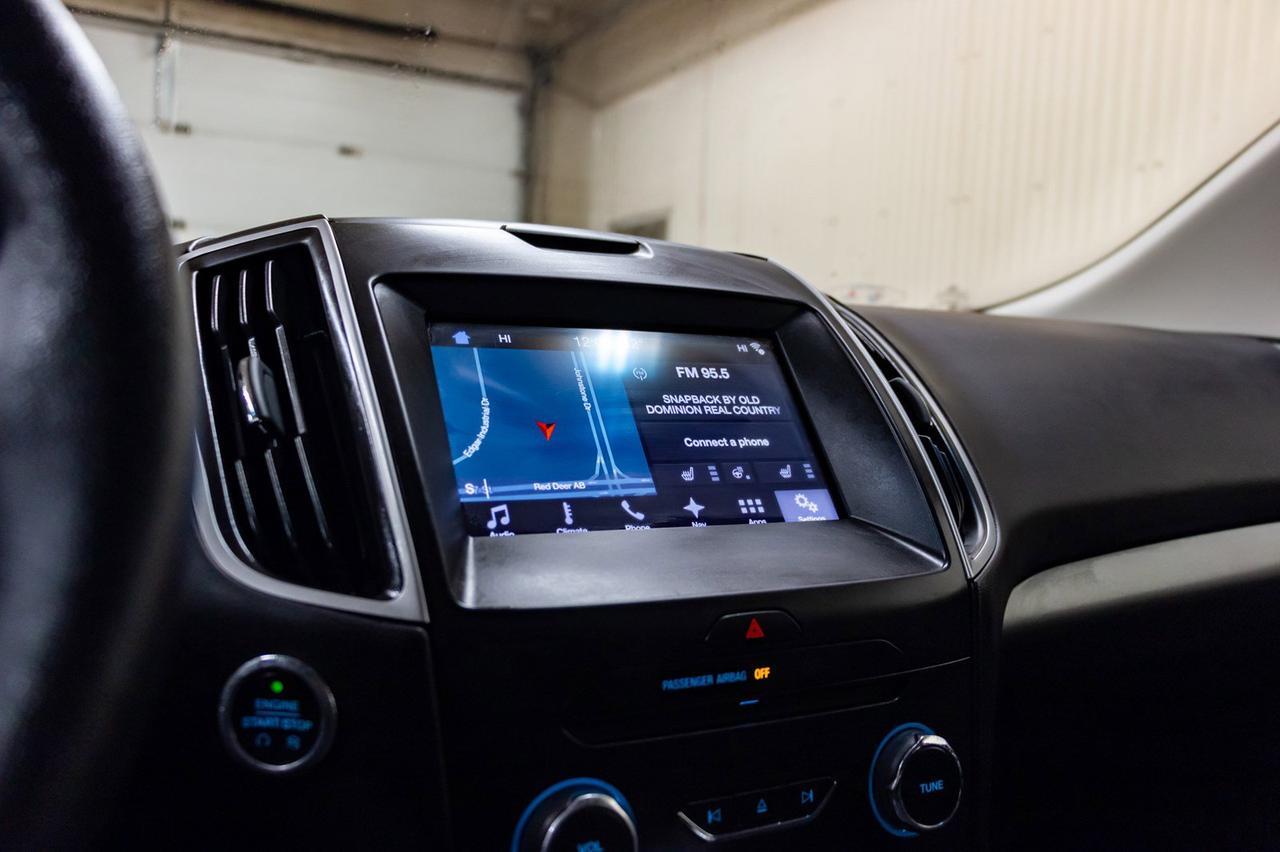 2017 Ford Edge AWD SEL Leather Nav BCam Red Deer AB