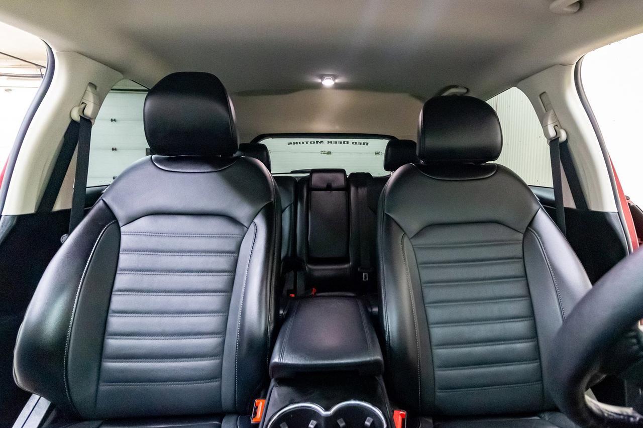 2017 Ford Edge AWD SEL Leather Nav BCam Red Deer AB