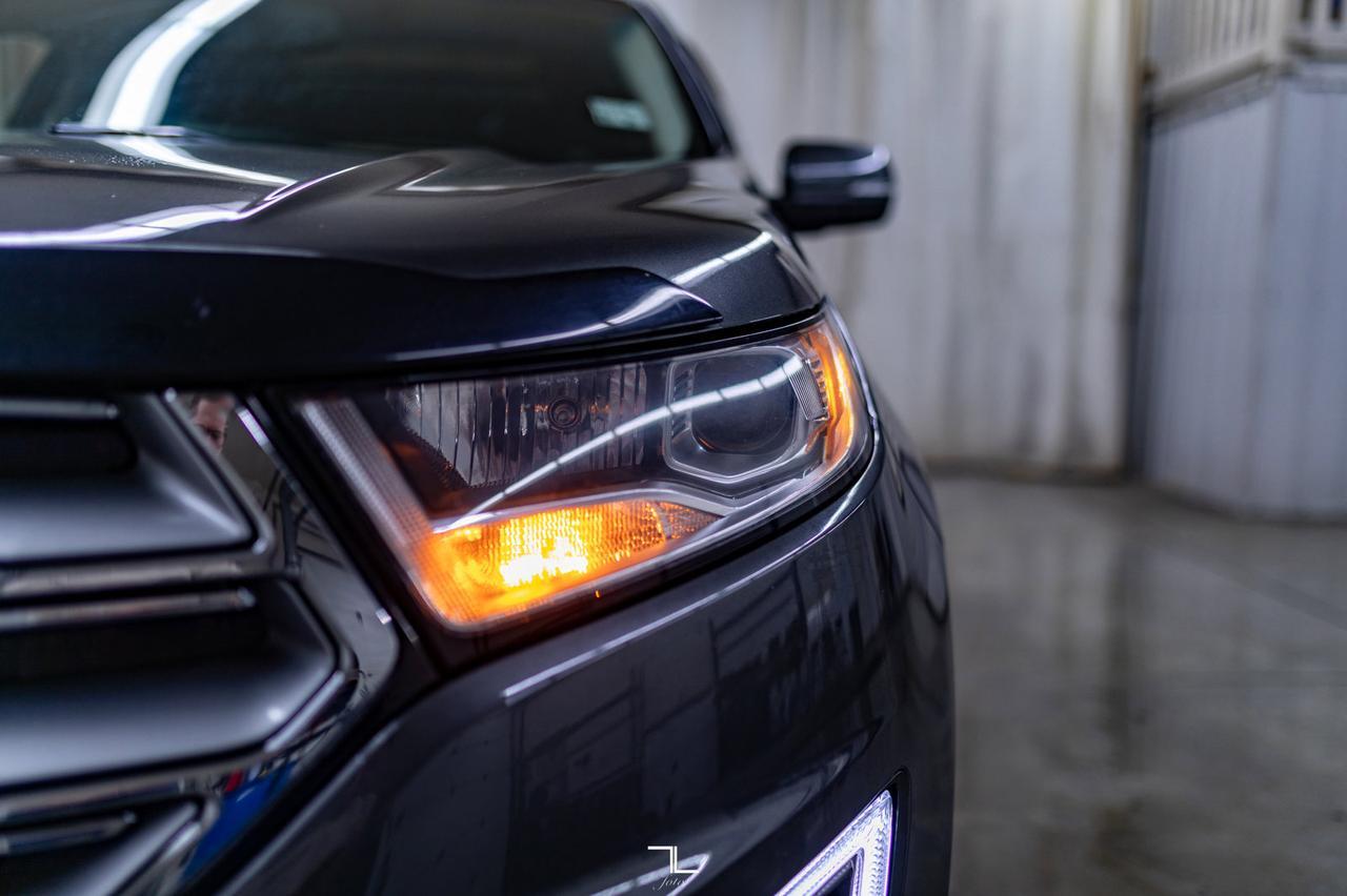 2017 Ford Edge AWD SEL Leather Roof Nav BCam Red Deer AB