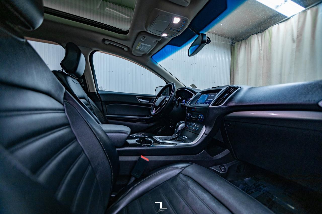 2017 Ford Edge AWD SEL Leather Roof Nav BCam Red Deer AB